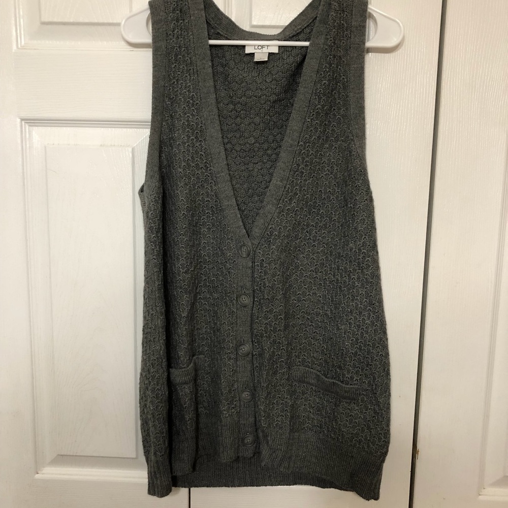 LOFT Sweater vest